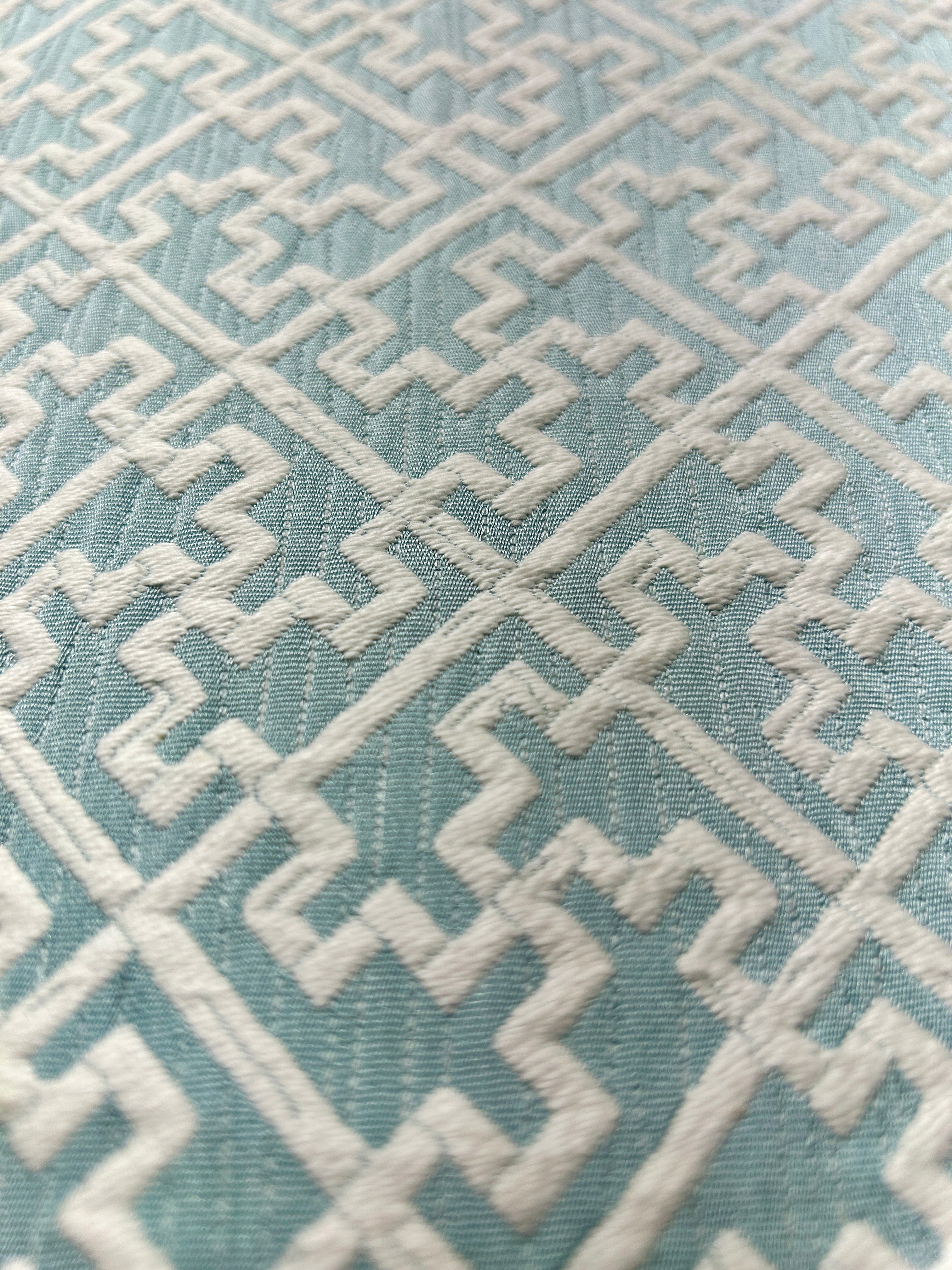 K&R Geometric - K&R Interiors