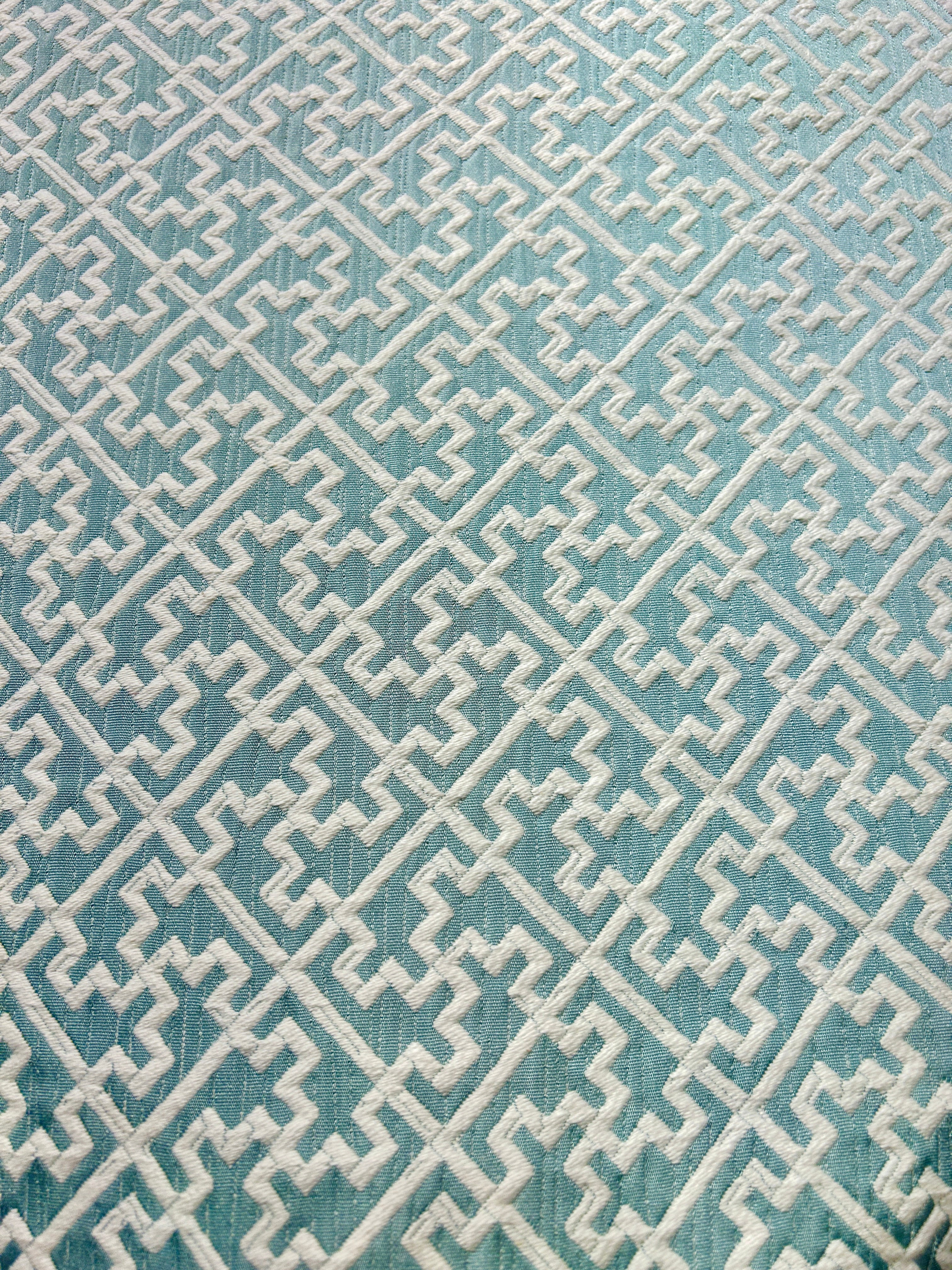 K&R Geometric - K&R Interiors