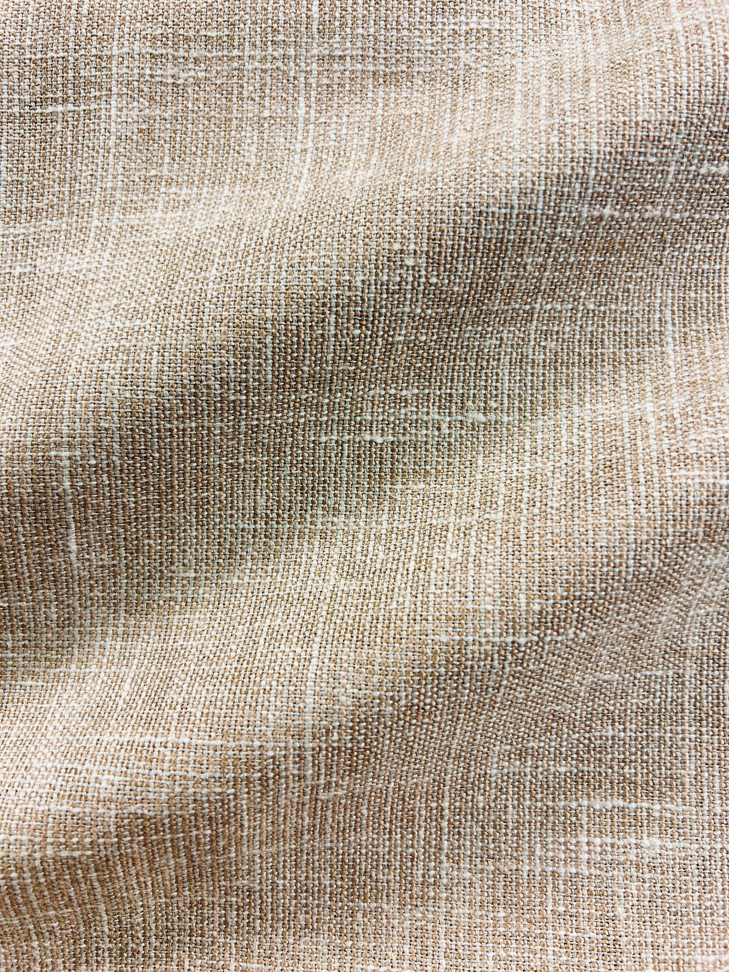 #002 Brown