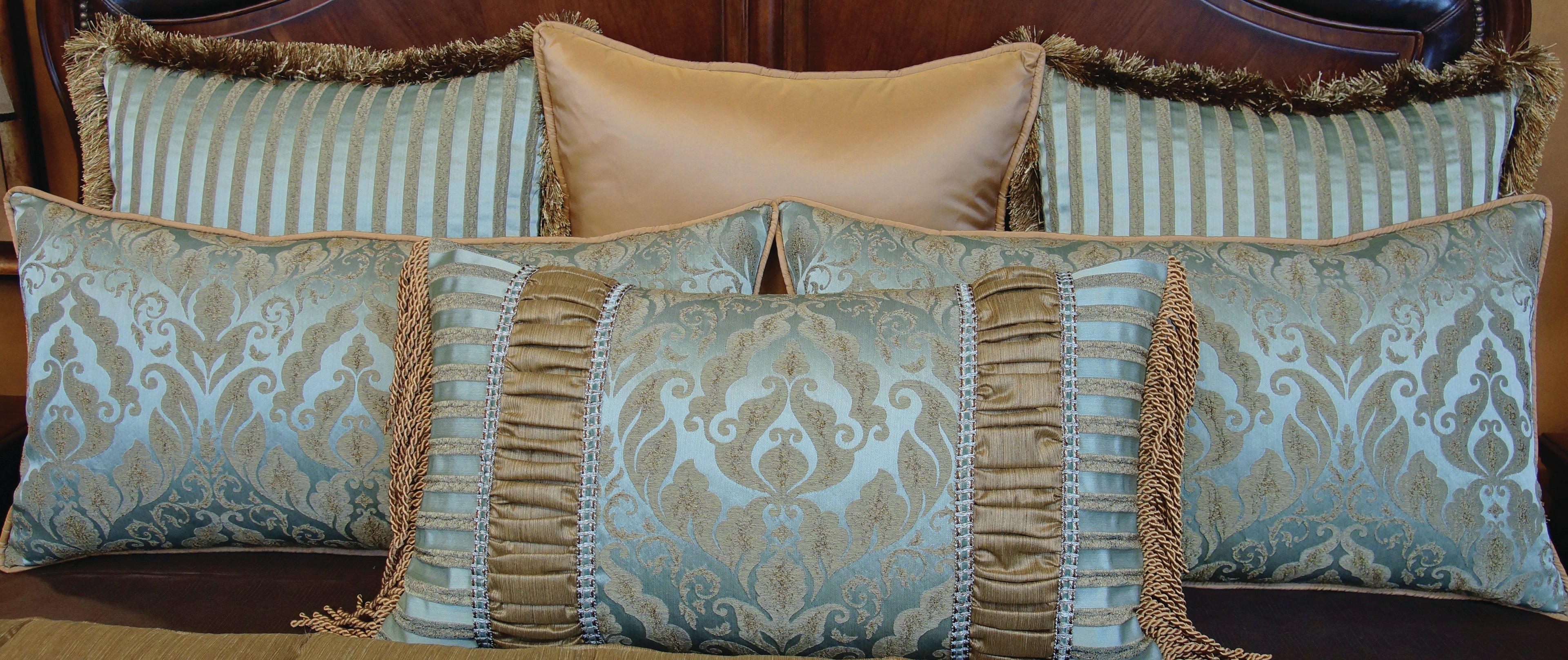 Athens King Coverlet Set - K&R Interiors