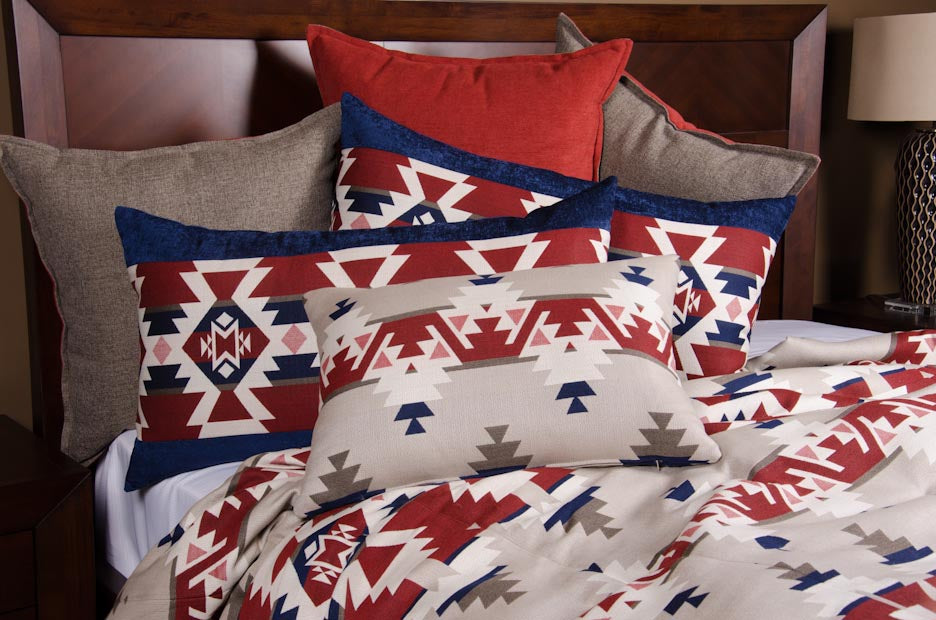 Muna Cal King/King Coverlet Set - K&R Interiors