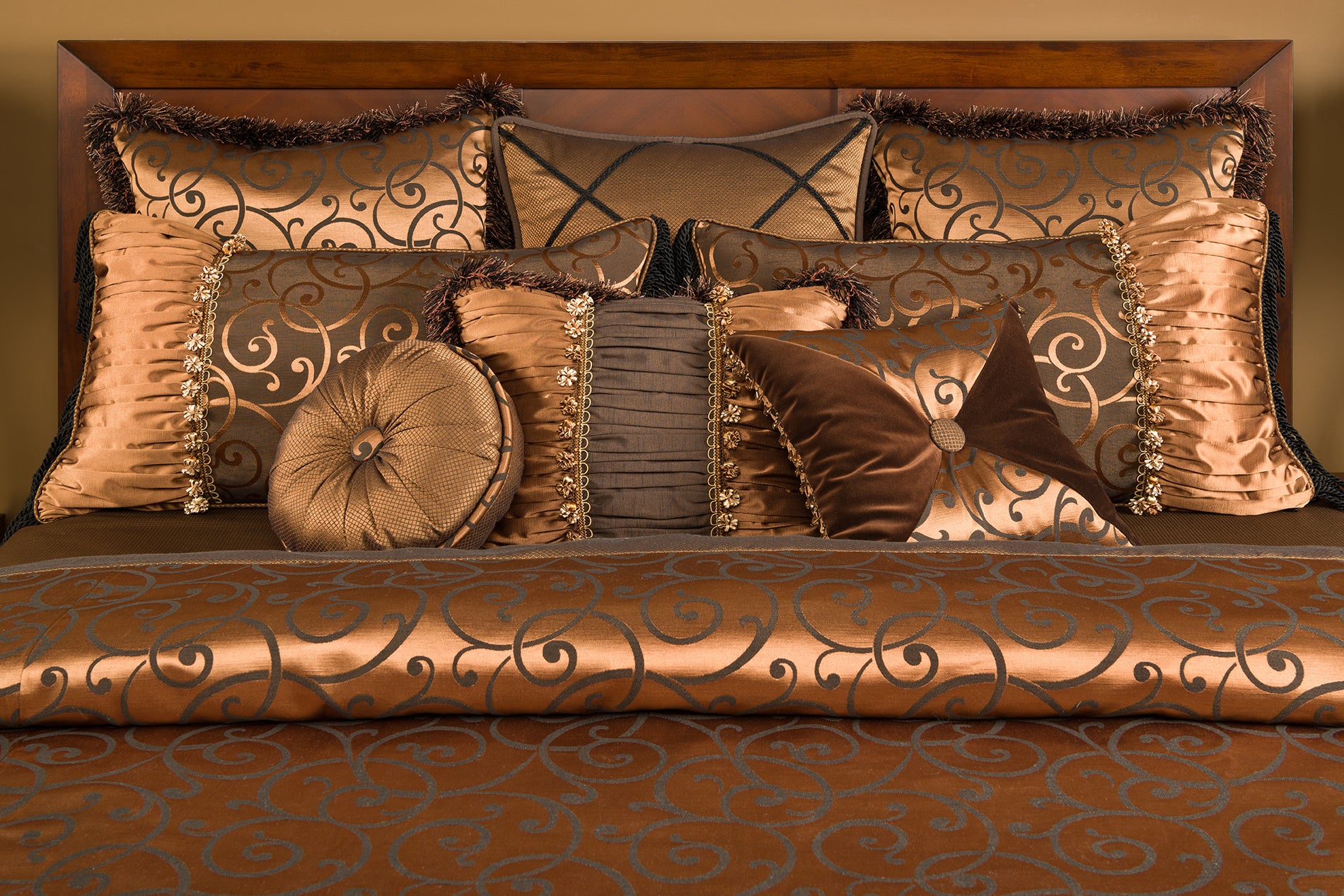 Mia Cal King/King Duvet Set - K&R Interiors