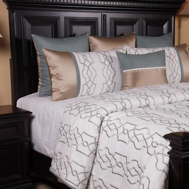 Briene King/Cal King Duvet Set - K&R Interiors