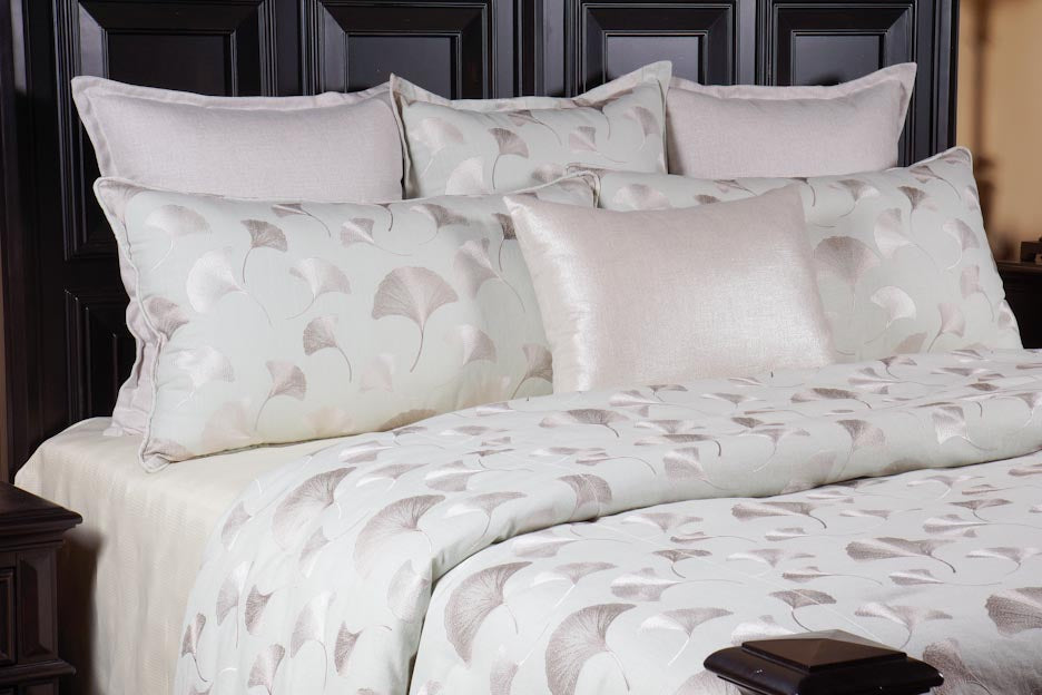 Lilith King/Cal King Coverlet Set - K&R Interiors