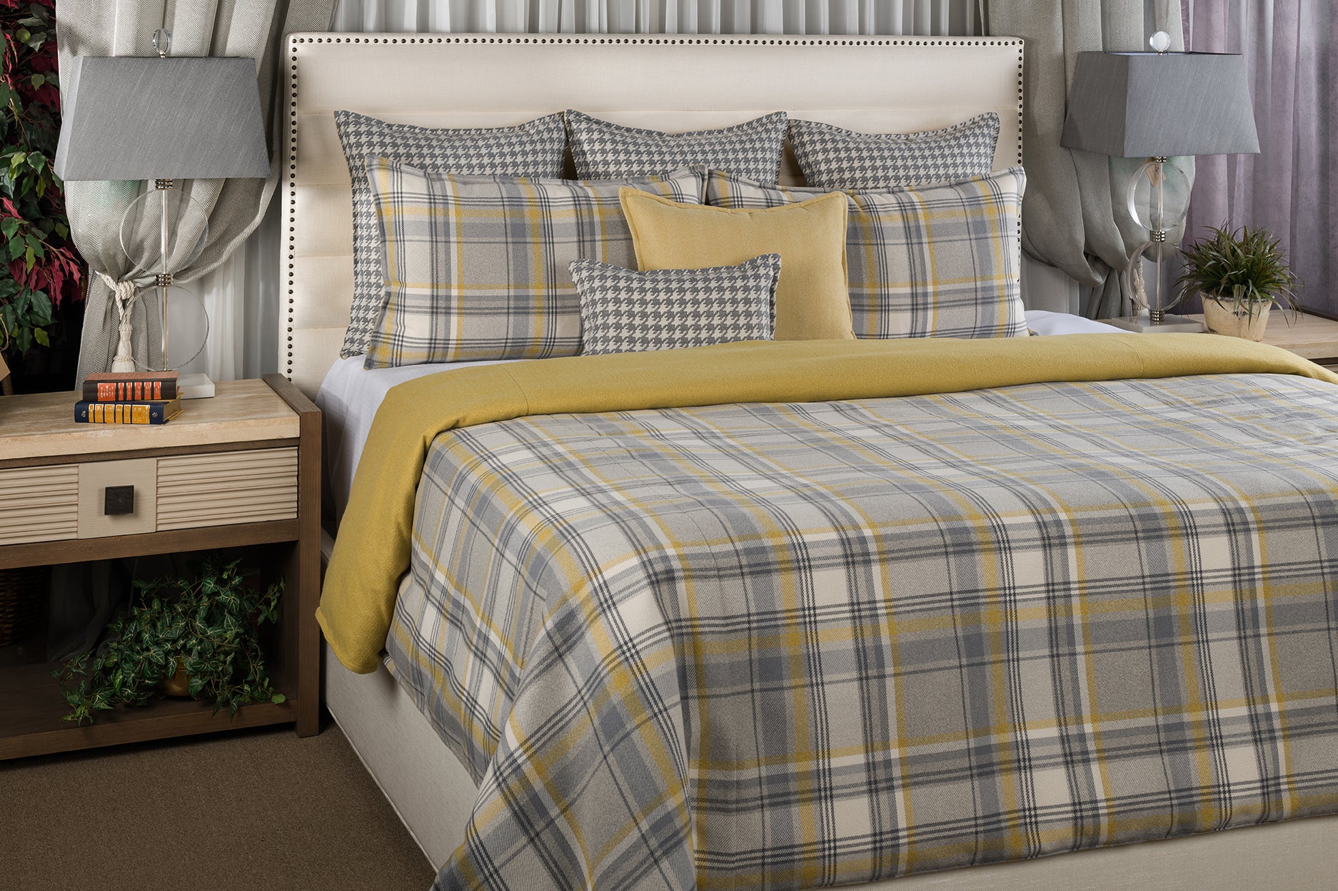 Tee Time Yellow Duvet - K&R Interiors