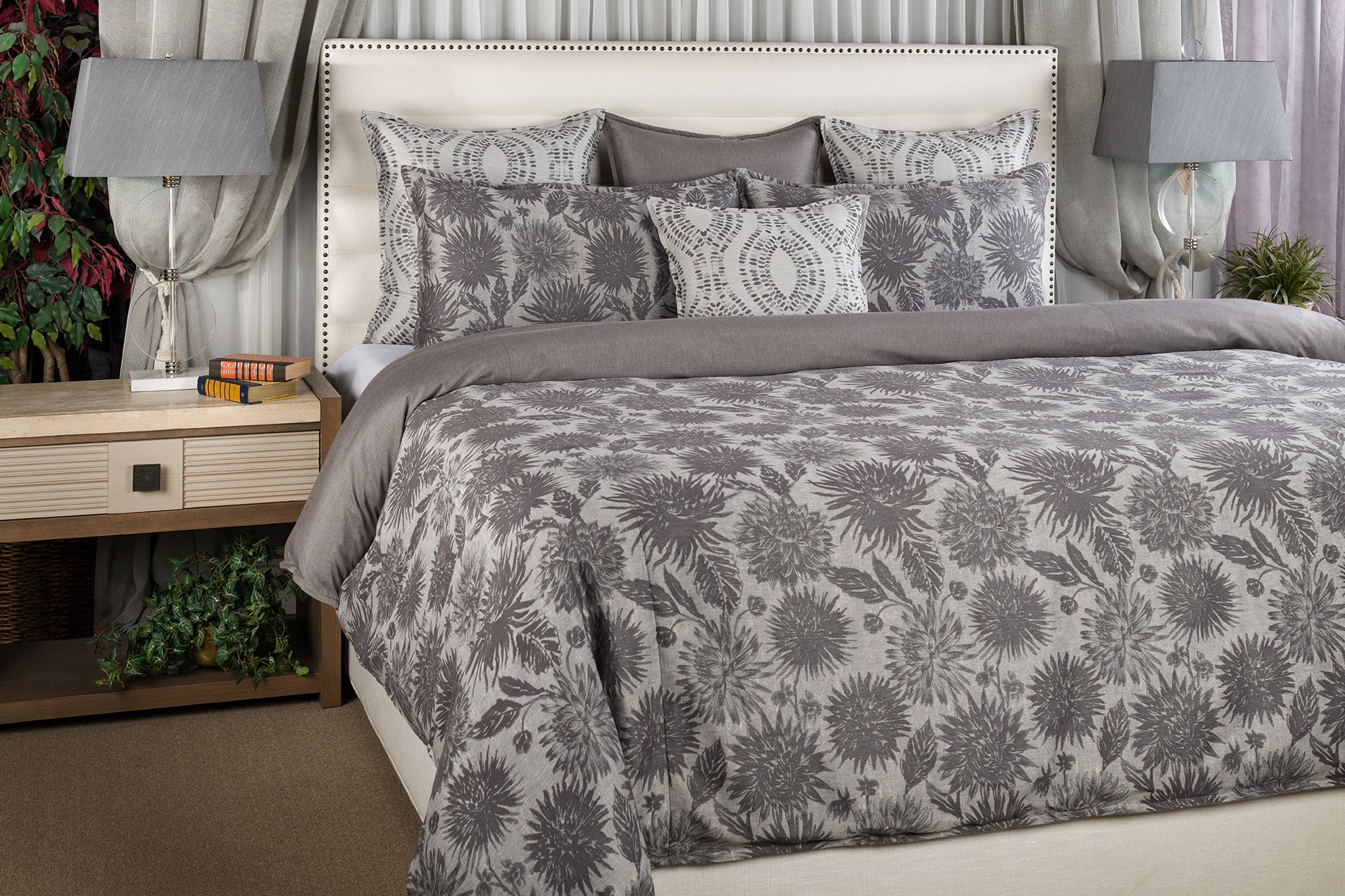 Flora & Pebbles Duvet - K&R Interiors