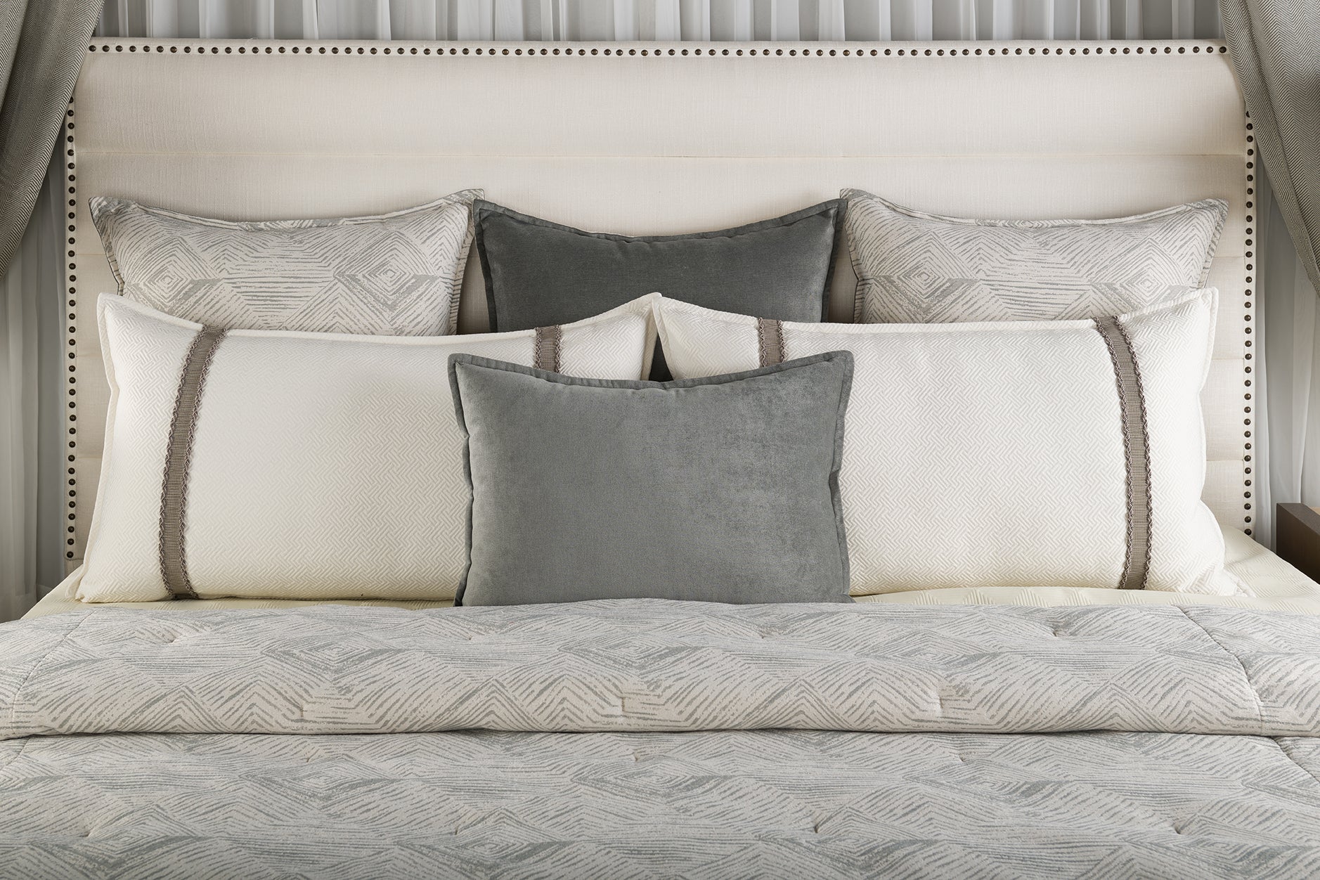 Logan King/Cal King Coverlet Set - K&R Interiors