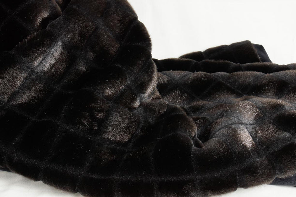 Faux Fur Throw - K&R Interiors