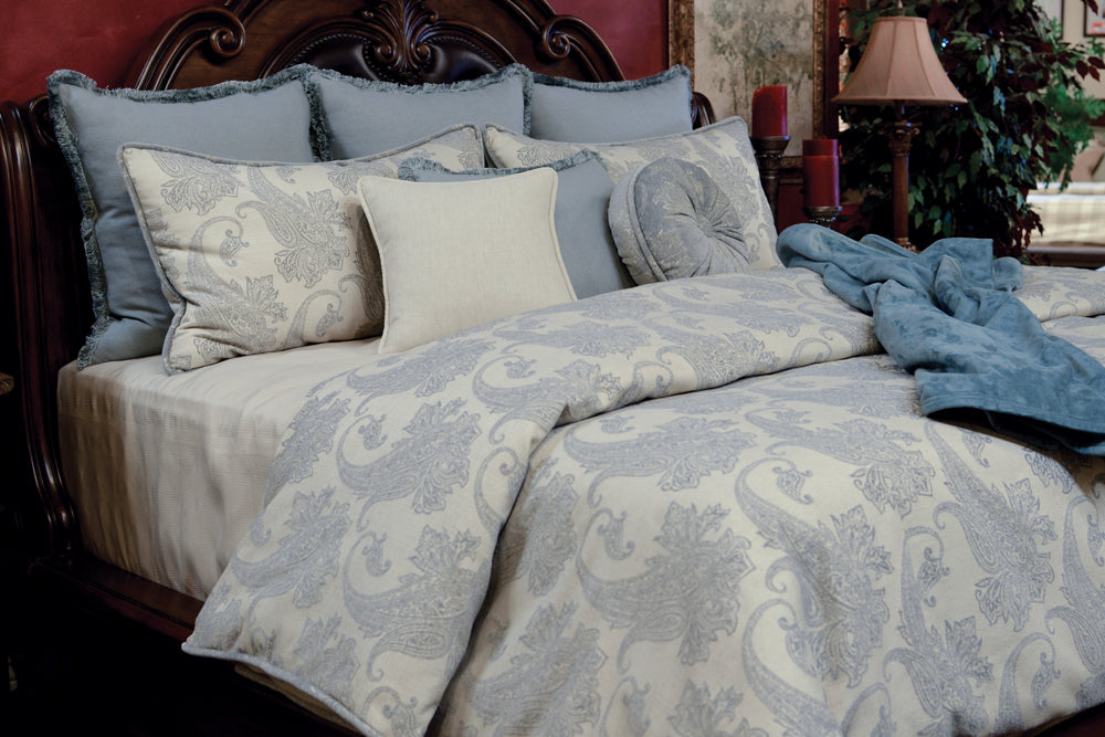 Wedgwood Queen Duvet Set - K&R Interiors