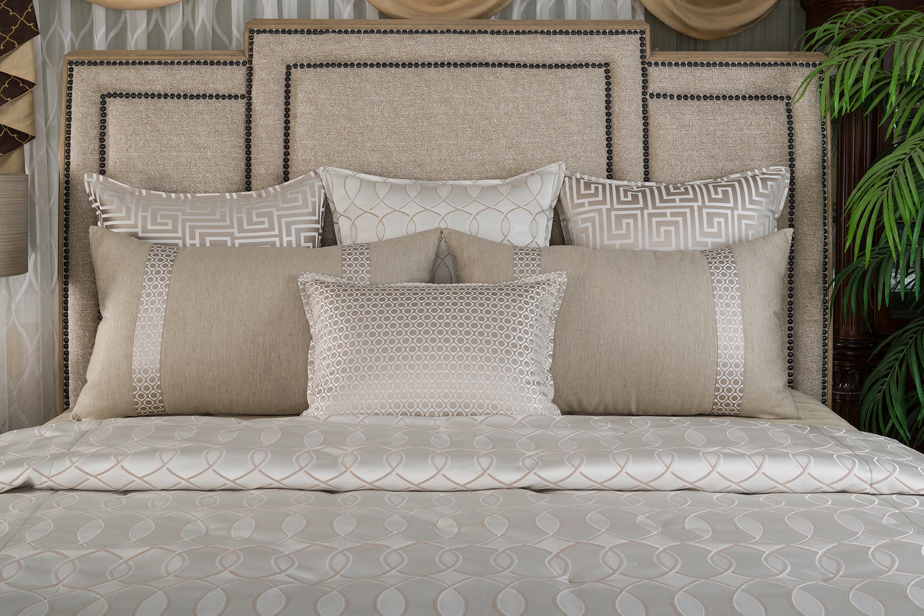 Ellie King/Cal King Coverlet Set - K&R Interiors