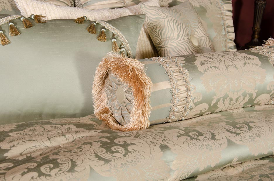 Brittany Cal King/King Coverlet Set - K&R Interiors